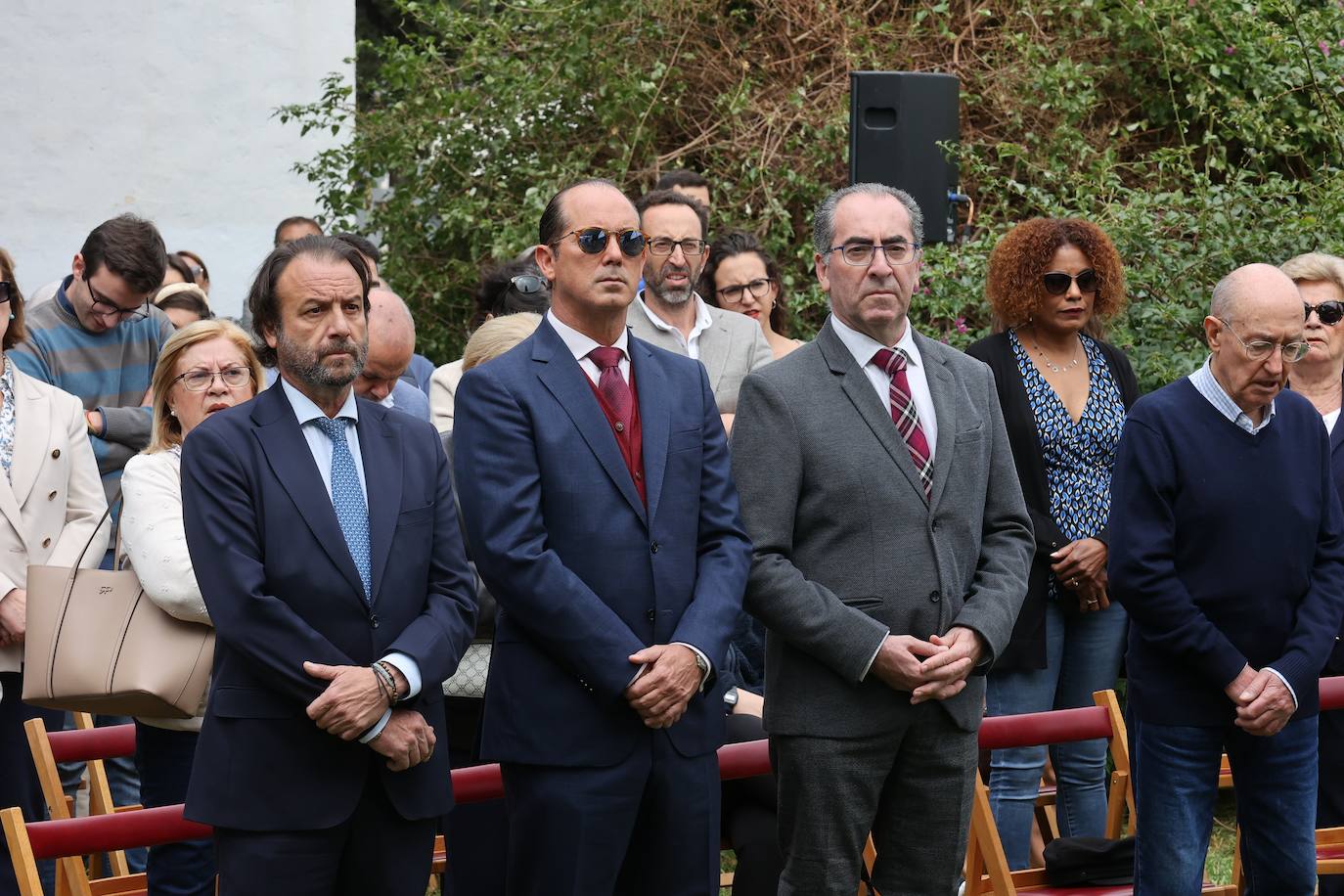 Fotos: Los cementerios de Córdoba se llenan de vida el Día de Todos los Santos