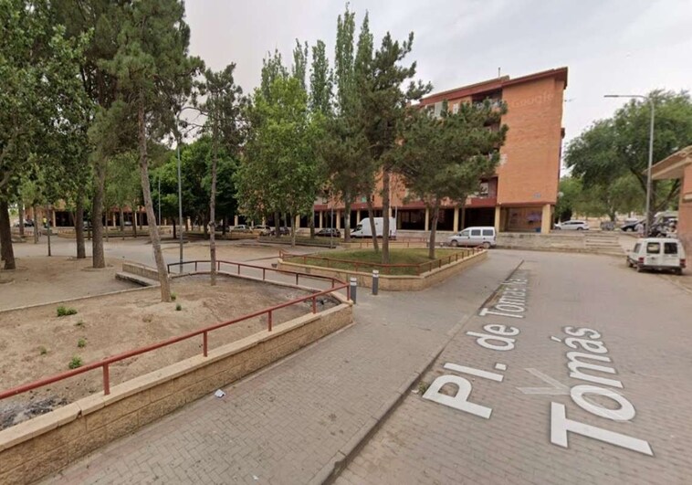 Un hombre de 39 años ha sido ingresado en el hospital tras ser herido con arma blanca durante la madrugada en Albacete