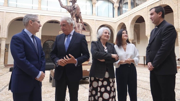 Participantes en la presentación de la jornada en nombre de las cuatro confesiones