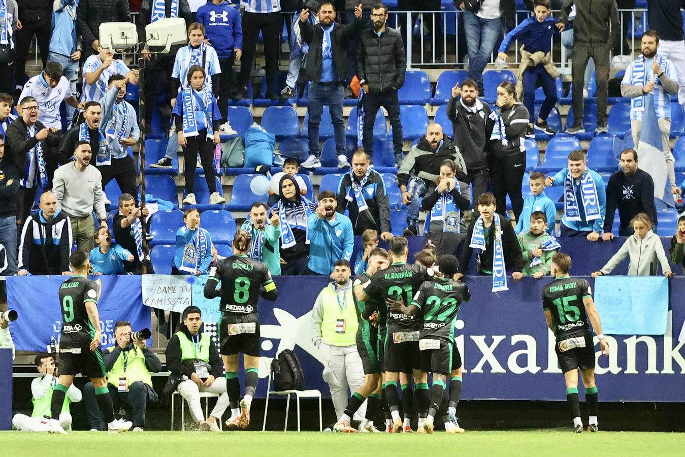 Fotos: emoción, pasión en las gradas, buen juego... el empate del Córdoba CF que supo a poco