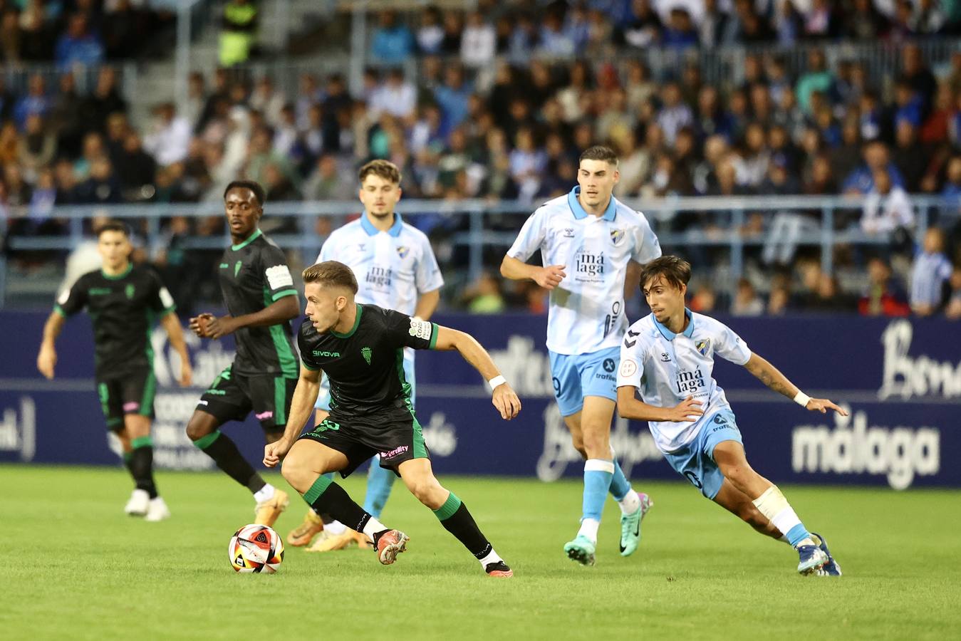 Fotos: emoción, pasión en las gradas, buen juego... el empate del Córdoba CF que supo a poco