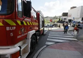 Sin heridos tras reventar una tubería de gas en la avenida de Santa Bárbara de Toledo por unas obras
