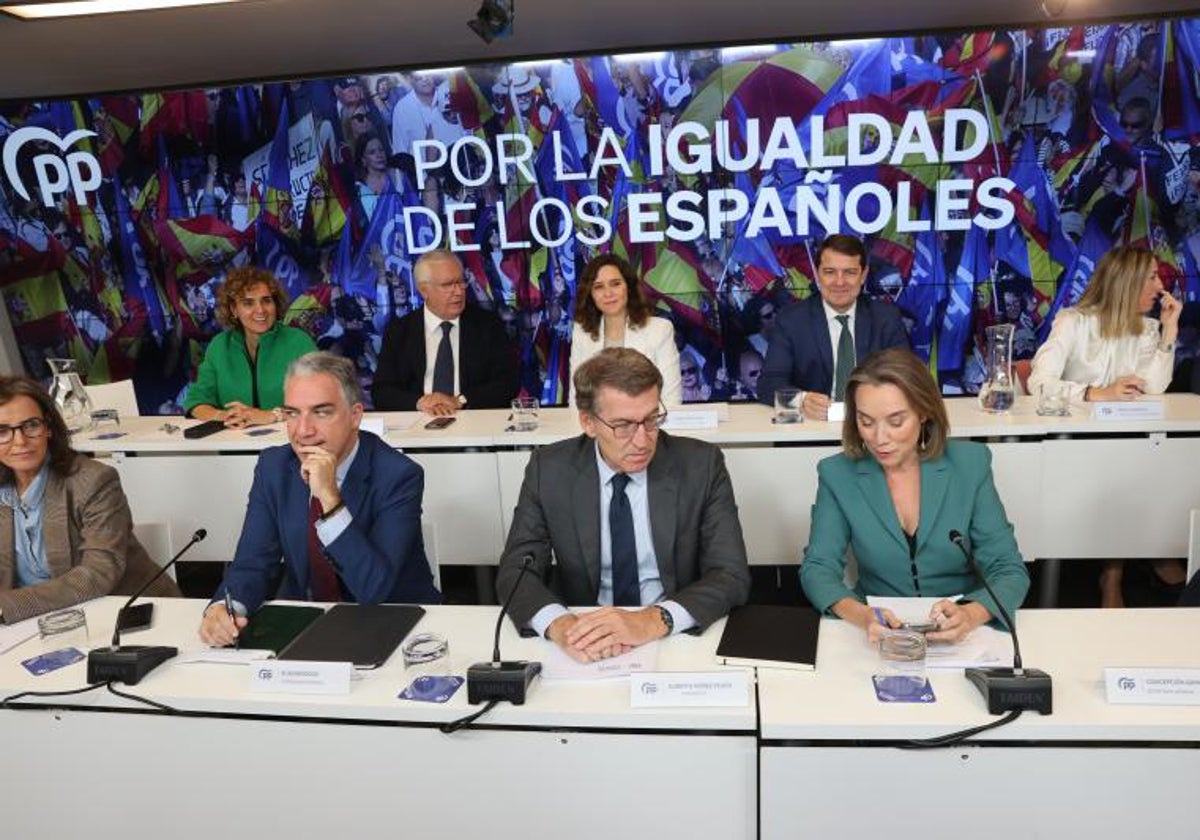 Reunión de la Junta Directiva Nacional con la dirección nacional y los presidentes autonómicos