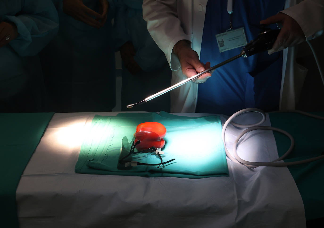 Fotos: el espectacular nuevo quirófano inteligente del Hospital Reina Sofía