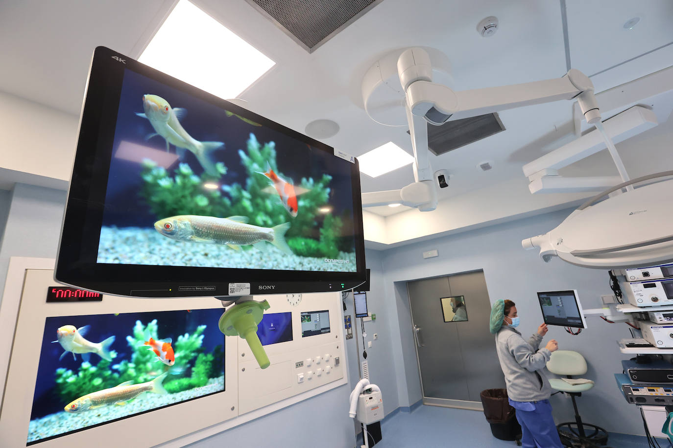 Fotos: el espectacular nuevo quirófano inteligente del Hospital Reina Sofía