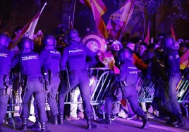 Coordinadas por Telegram y con división interna: las protestas contra el PSOE aumentan su intensidad