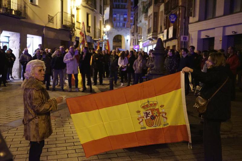 Concentración frente a la sede del PSOE en Ciudad Real