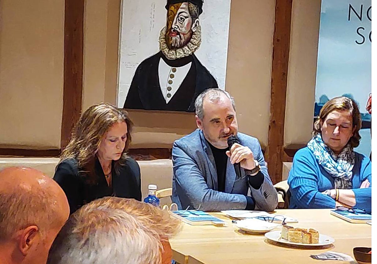 María José Muñoz, Fernando Lallana y Conchi Cedillo