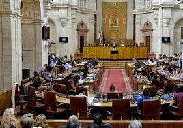 El Parlamento andaluz busca fecha para el debate de la comunidad en un calendario casi lleno