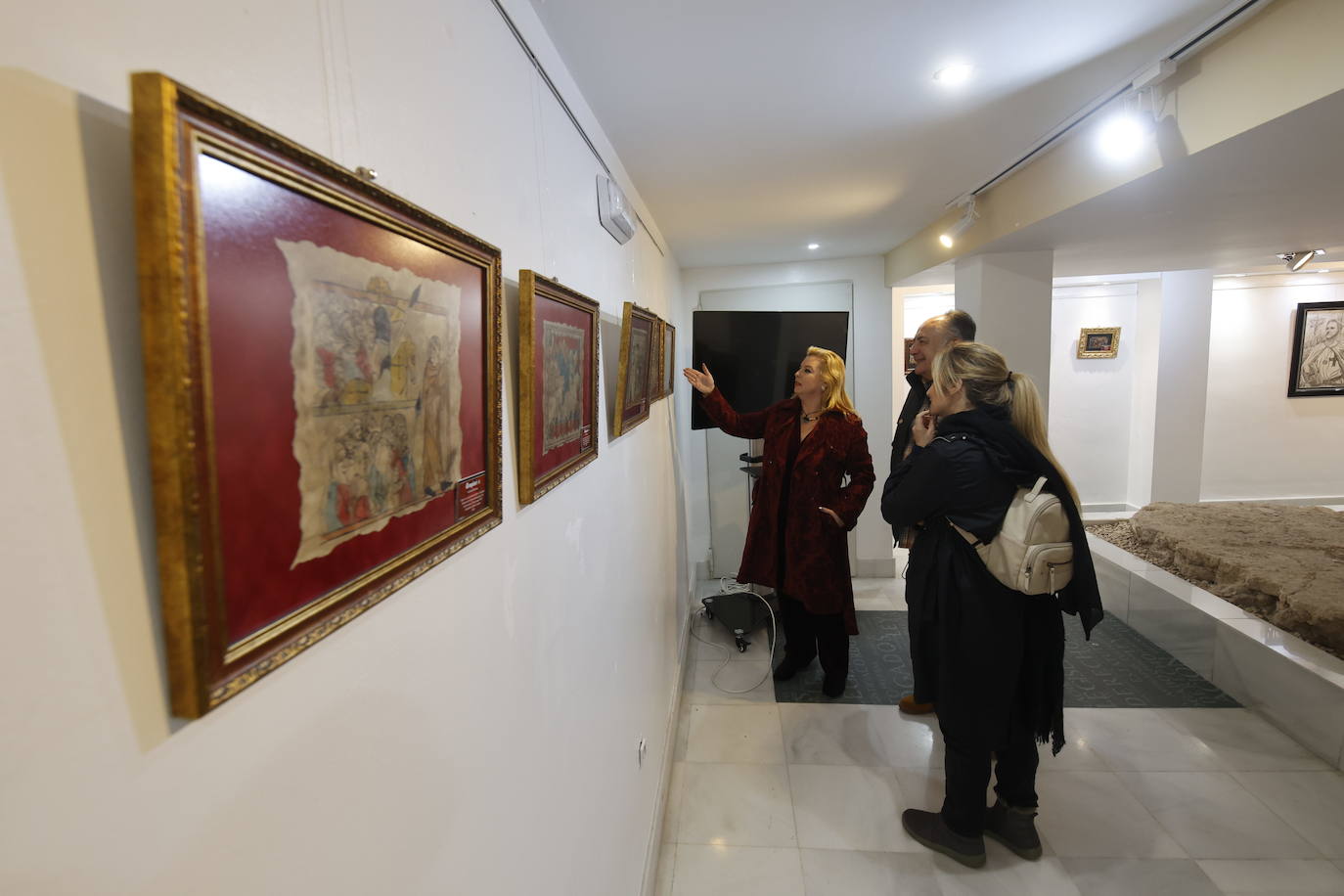 Fotos: La curiosa exposición de Isabel Carrión sobre los templarios en Córdoba