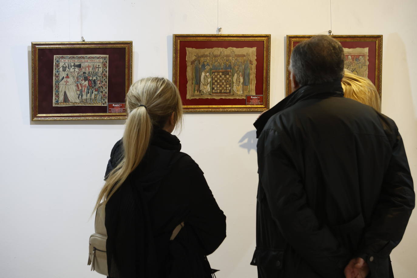 Fotos: La curiosa exposición de Isabel Carrión sobre los templarios en Córdoba