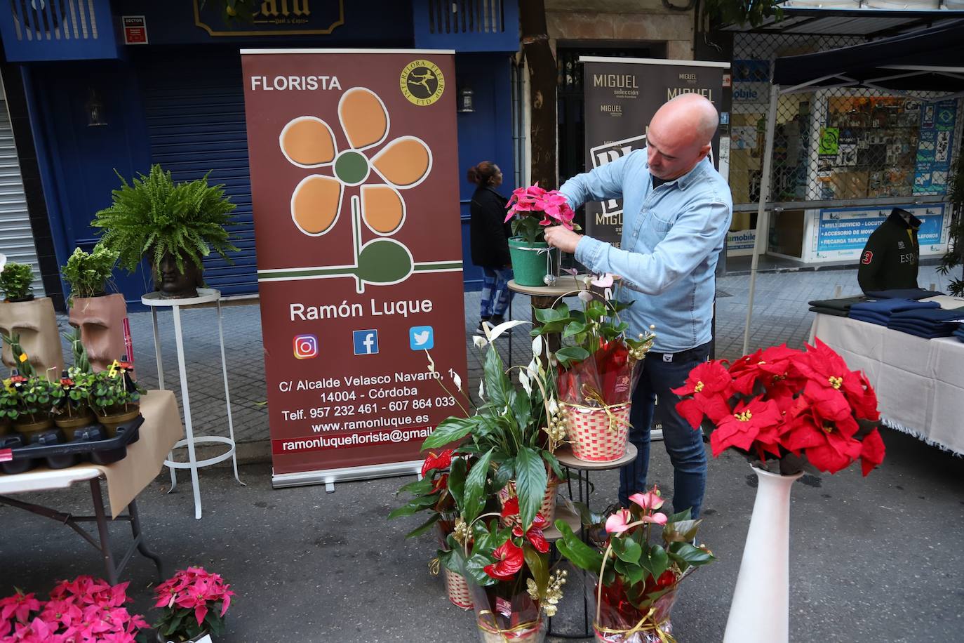 Fotos: La &#039;Shoping Garden&#039; de Ciudad Jardín lleva el comercio a la calle