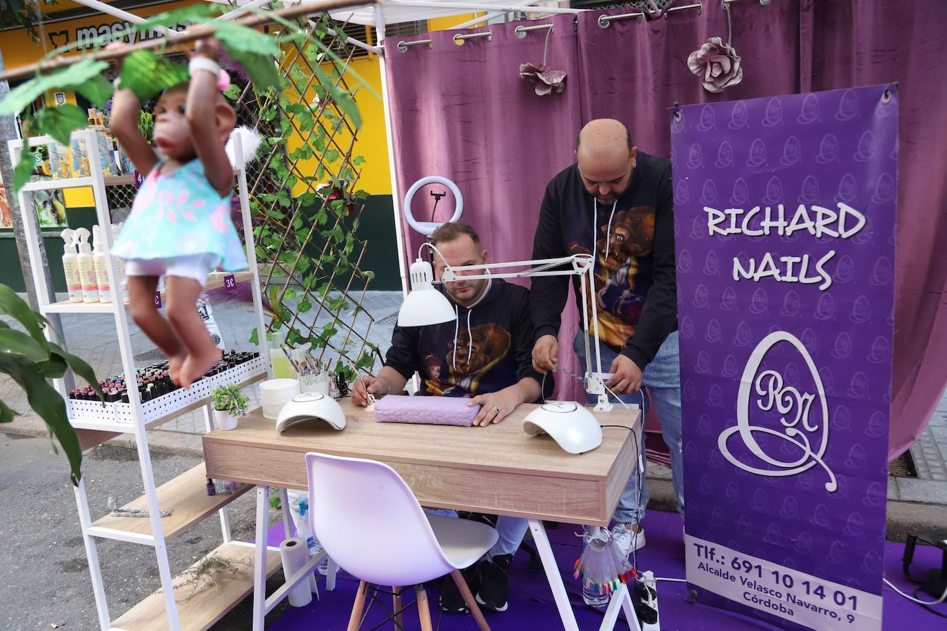 Fotos: La &#039;Shoping Garden&#039; de Ciudad Jardín lleva el comercio a la calle