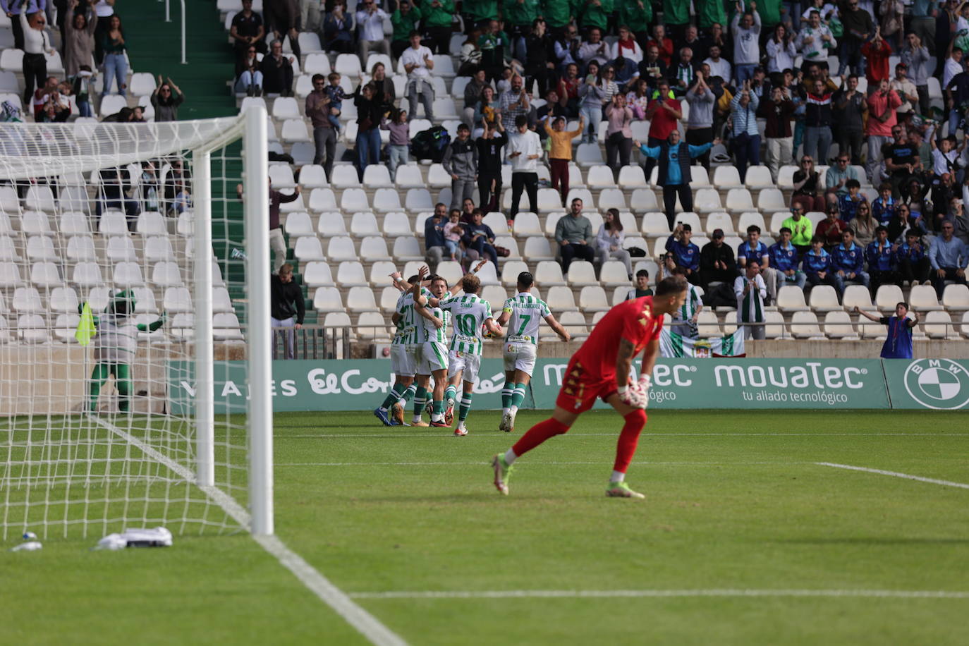 Fotos: el trepidante empate del Córdoba ante el Ceuta