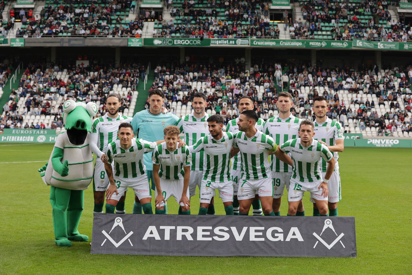 Fotos: el trepidante empate del Córdoba ante el Ceuta