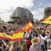 Miles de personas confirman un rechazo multitudinario a la amnistía en Canarias