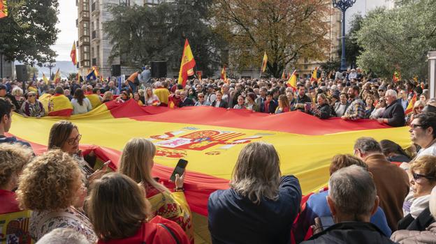 Las cifras de asistencia a las manifestaciones contra la amnistía en cada capital de España, según el PP y el Gobierno