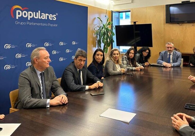 Reunión del presidente de la Generalitat y del PPCV, Carlos Mazón, con diputados y senadores 'populares' valencianos