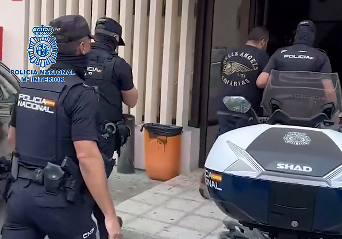 Uno de los detenidos por la Policía Nacional en Tenerife