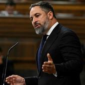 Abascal acusa a Sánchez de preparar «un golpe de Estado»: «Hitler también llegó al poder por las urnas»