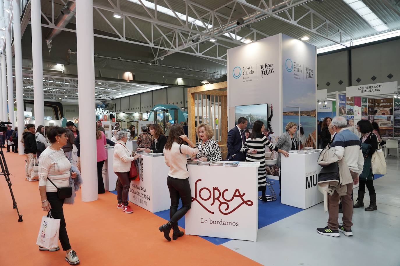 Un viaje en imágenes por Intur, el mayor escaparate del turismo de interior