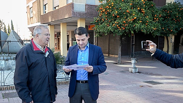 Bellido, cuando era candidato, en las Ollerías