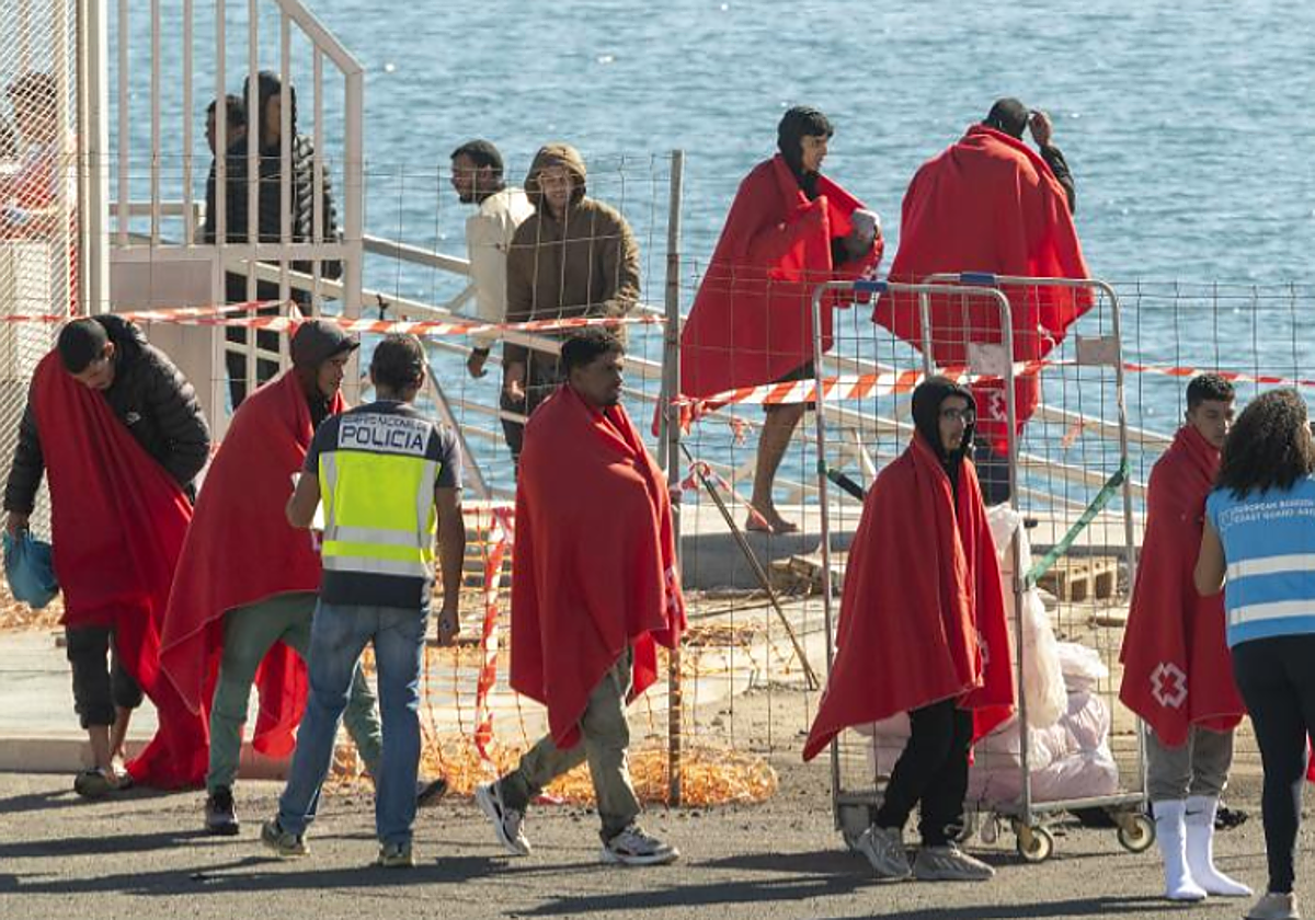 La Salvamar Al Nair ha rescatado hoy domingo a 49 personas de origen magrebí,