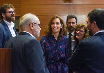 Manuela Bergerot toma el relevo de García en la Asamblea con un ataque a Ayuso por su «bajeza política» y «falta de respeto»