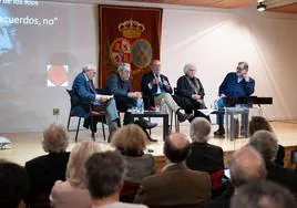Exdirigentes del PSOE se unen para «derrotar» el «bloqueo» de Sánchez: «Hemos vuelto a ser una anomalía en Europa»