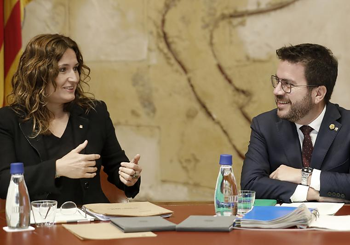Laura Vilagrà y Pere Aragonès, hoy, antes de la reunión ordinaria semanal del Govern catalán