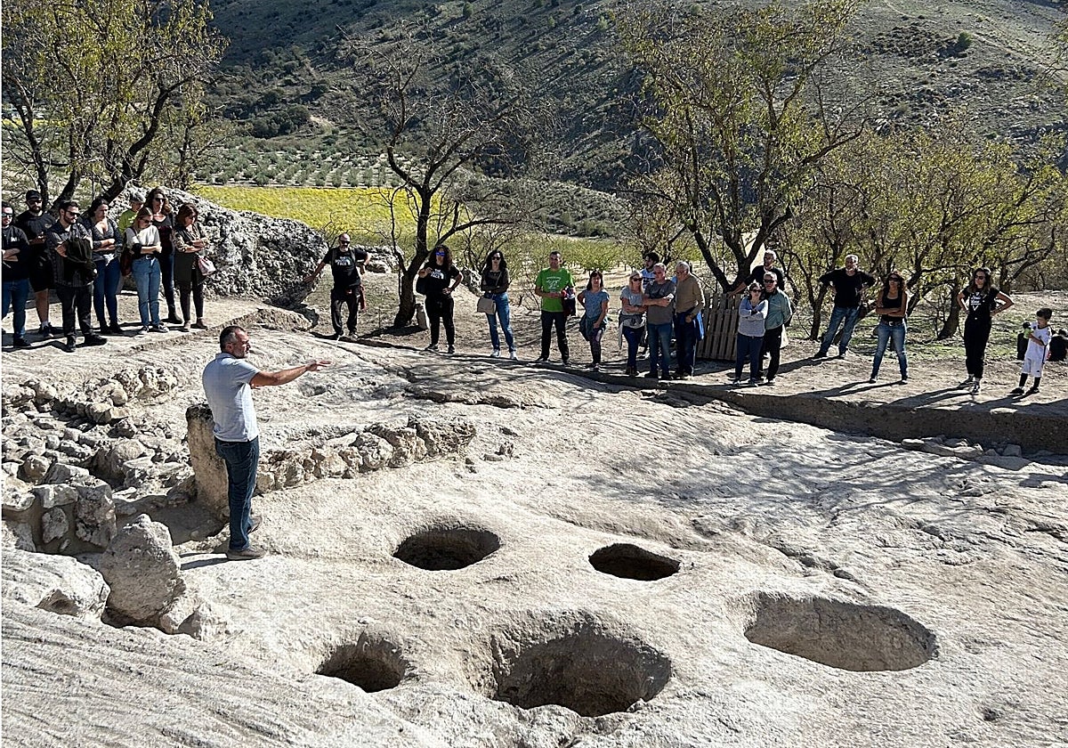 Jornada divulgativa en el poblado de Tózar