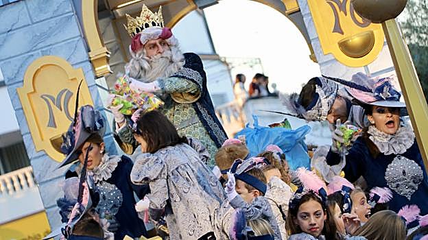 Imagen de la última Cabalgata de los Reyes Magos en Lucena
