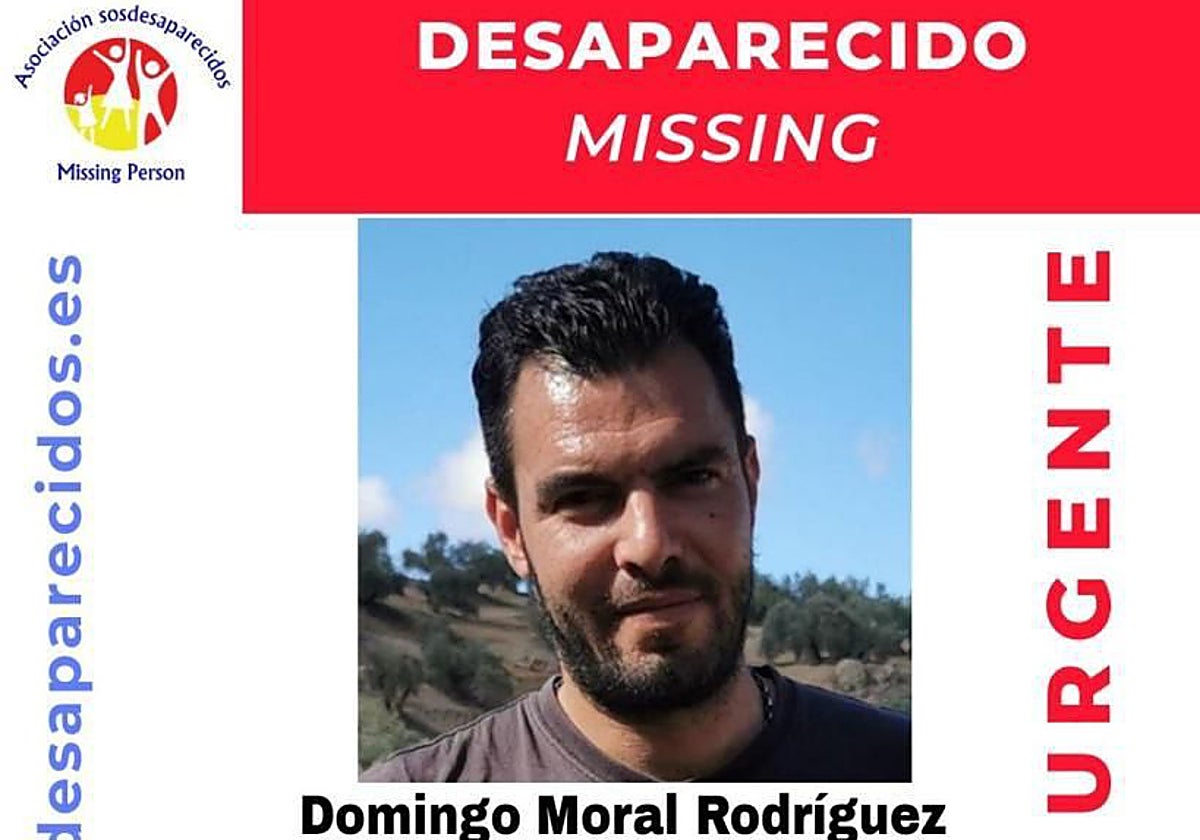 Cartel con el anuncio de la desaparición