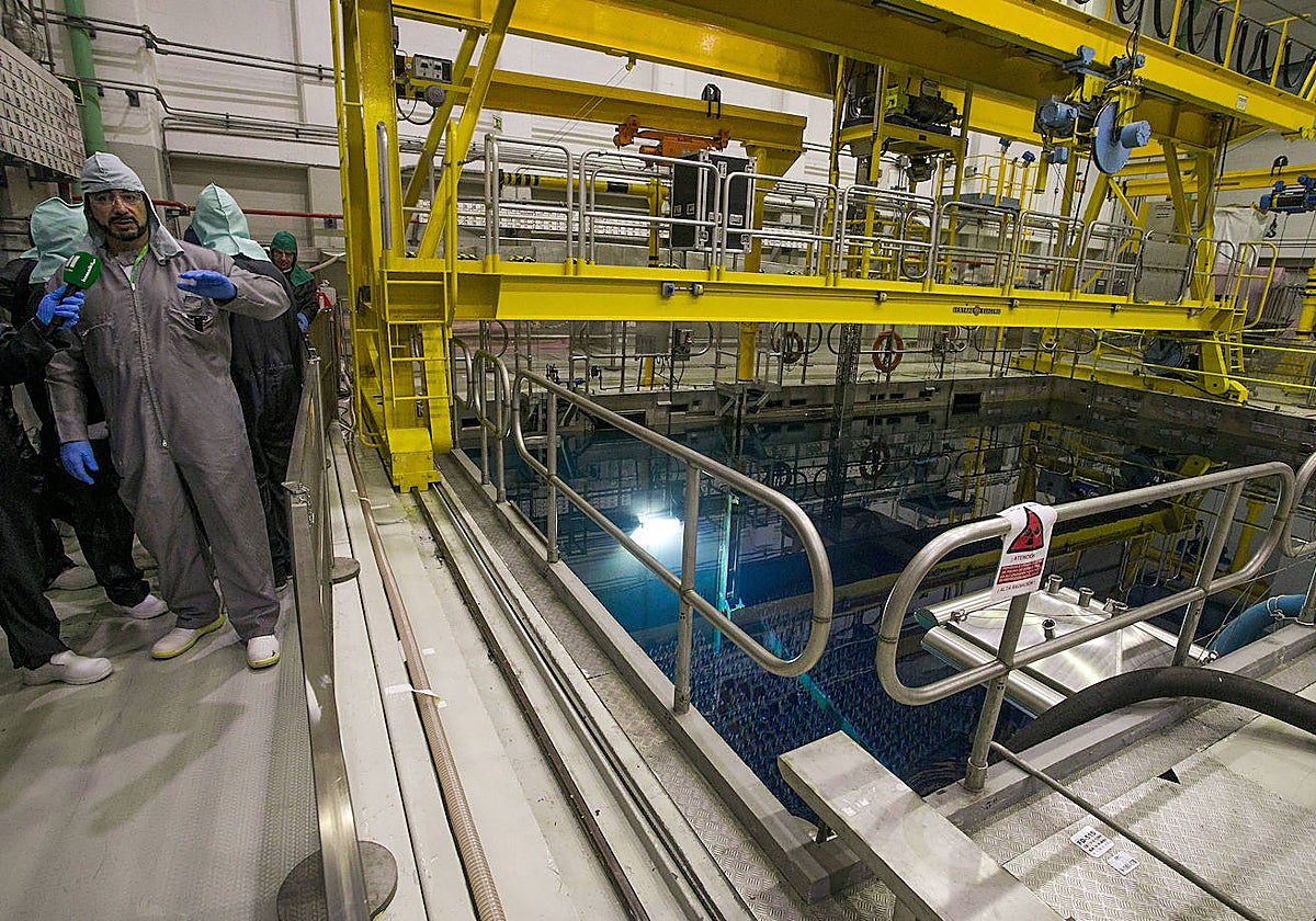 Visita informativa sobre el proyecto de desmantelamiento de la Central Nuclear de Garoña