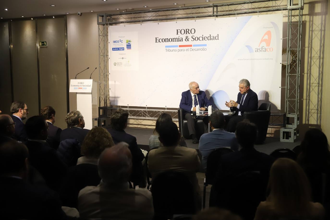 Fotos: la interesante charla de Javier Campos en el foro de Asfaco