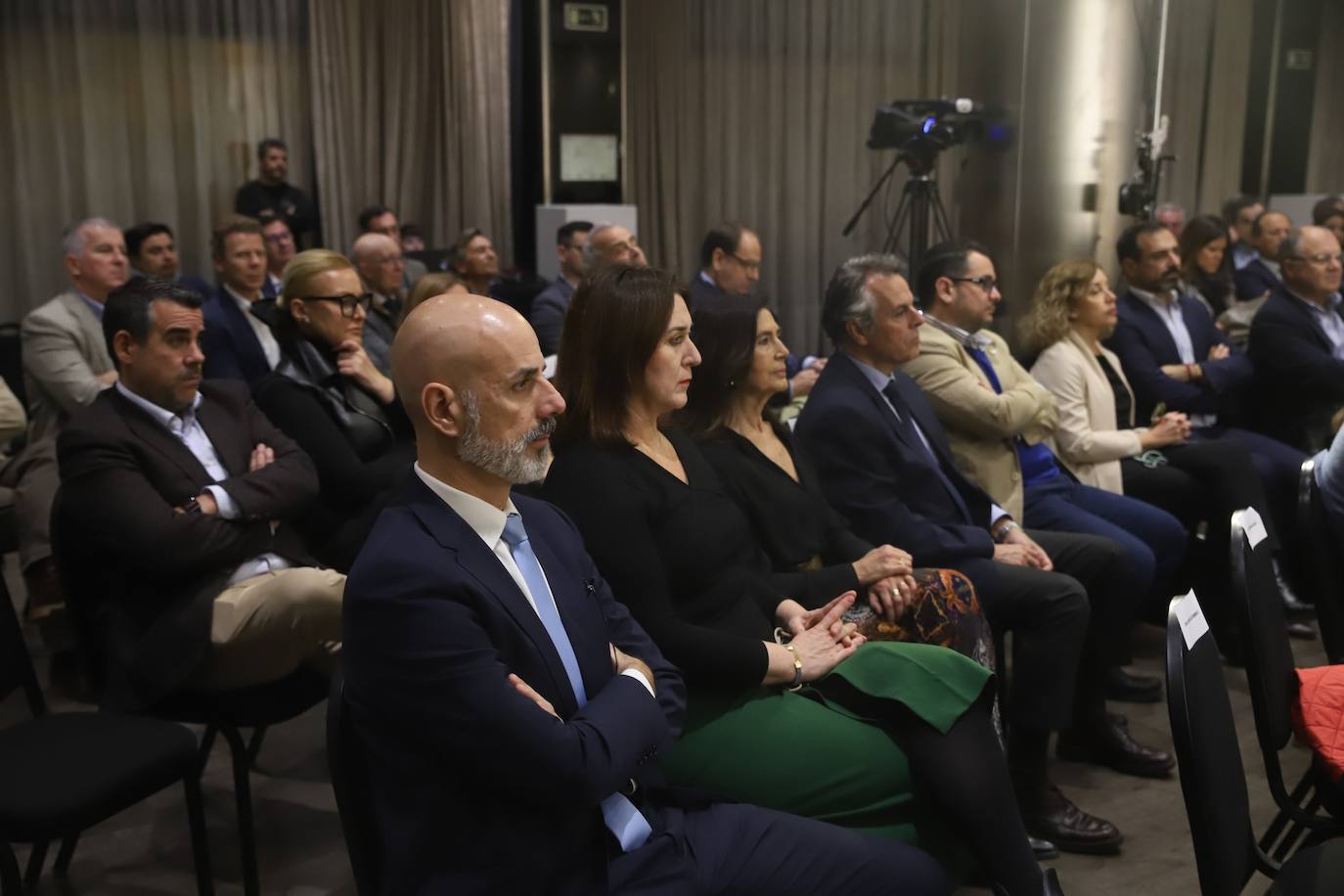 Fotos: la interesante charla de Javier Campos en el foro de Asfaco