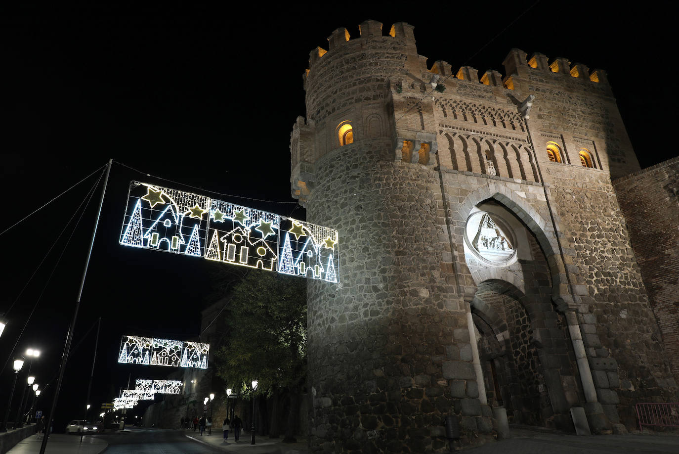 Así ha sido el encendido de luces de la Navidad en Toledo 2023