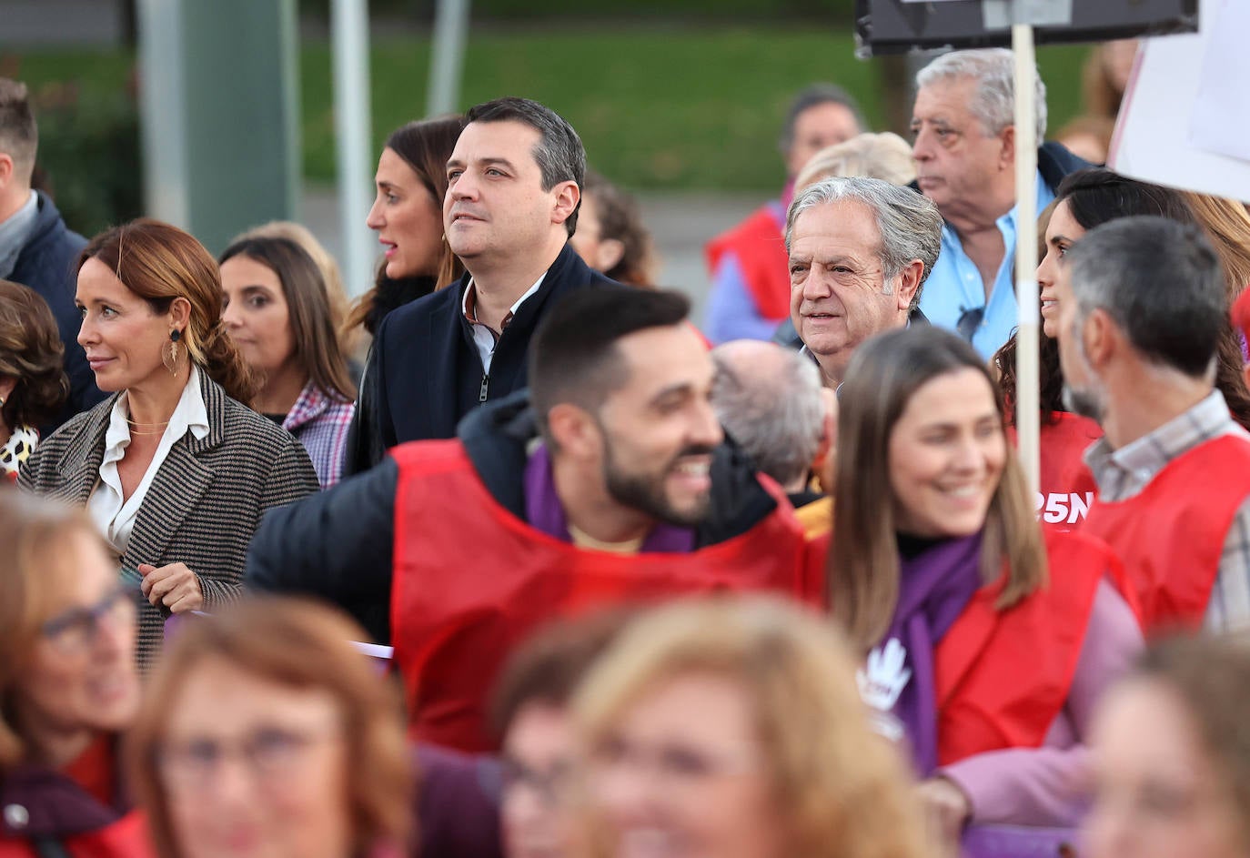 Fotos: la concurrida manifestación contra la violencia machista en Córdoba