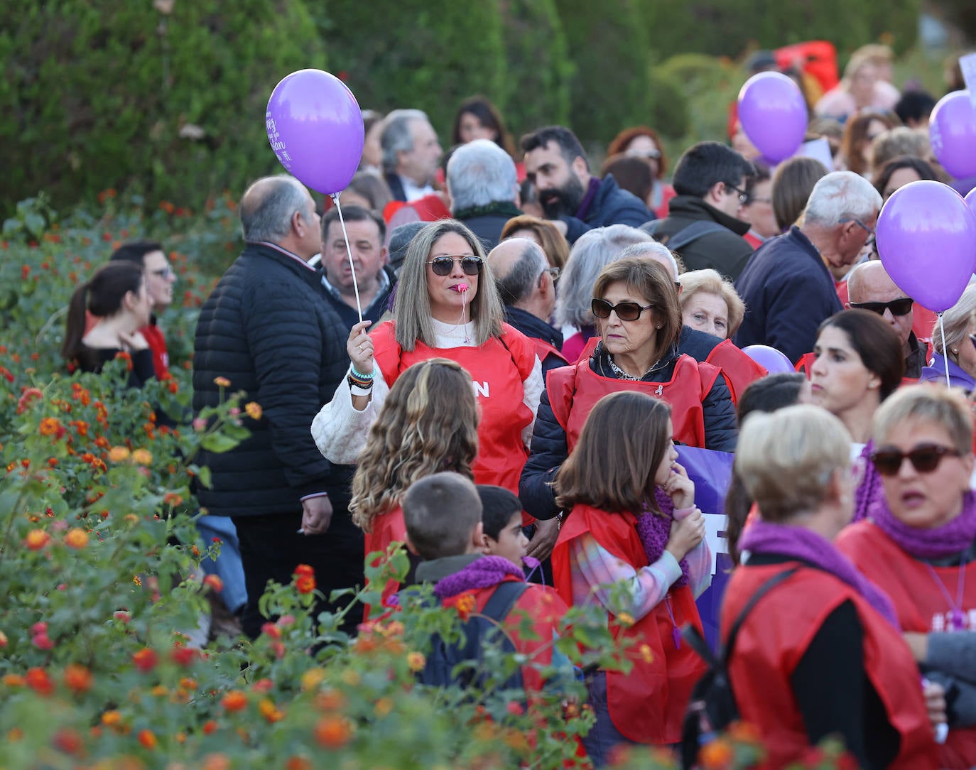 Fotos: la concurrida manifestación contra la violencia machista en Córdoba