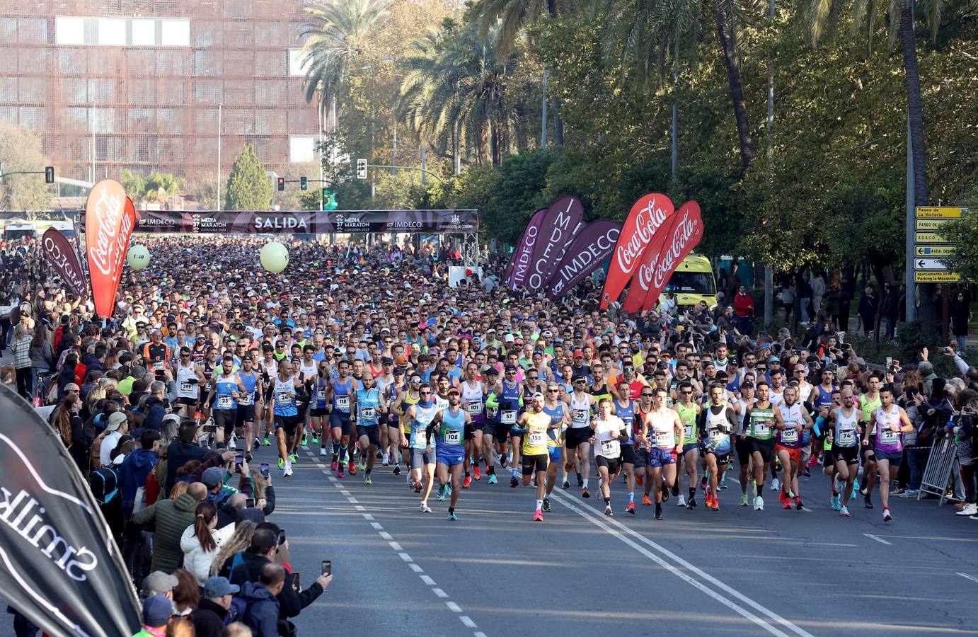 Fotos: la espectacular Media Maratón de Córdoba 2023