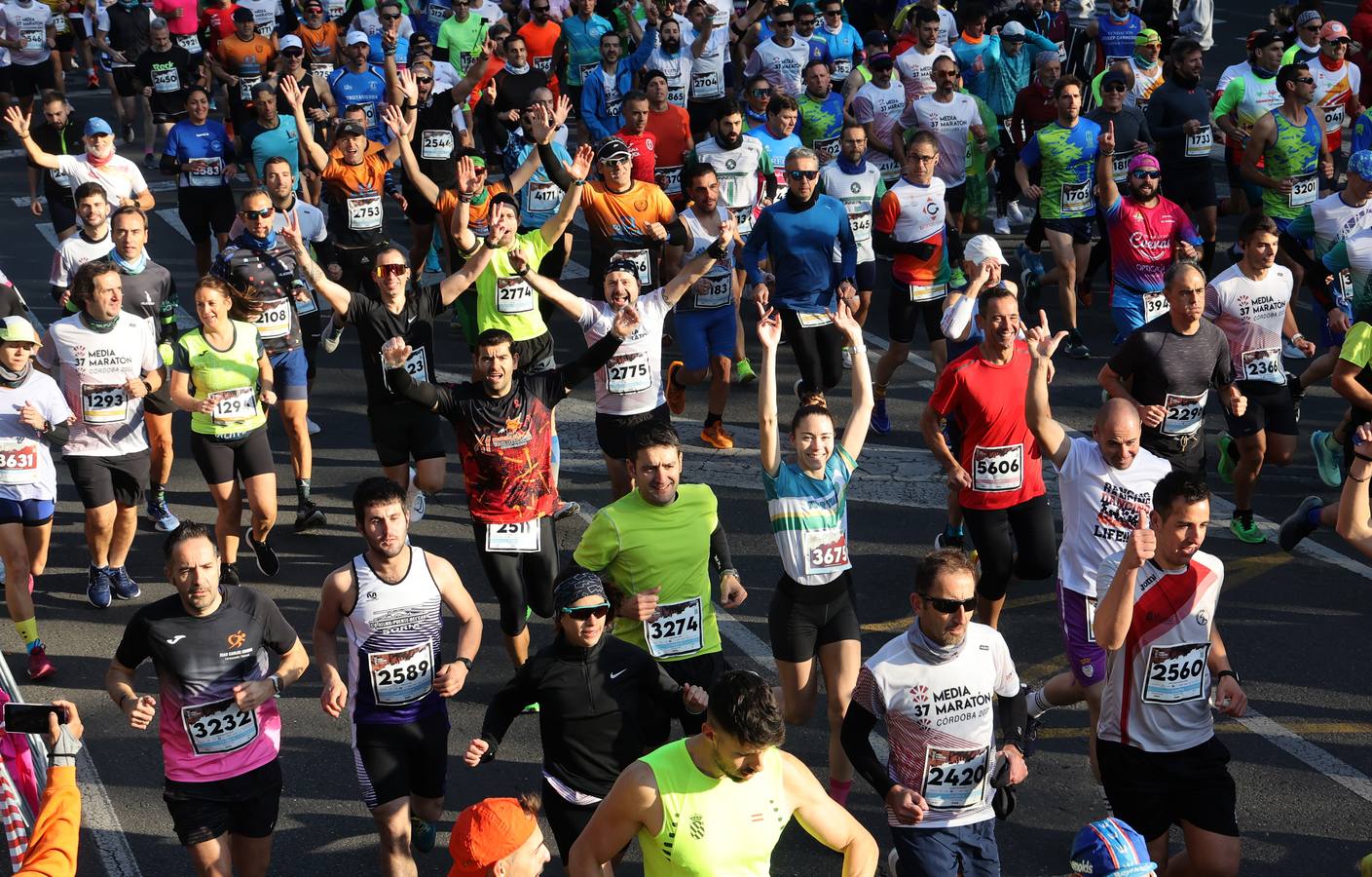 Fotos: la espectacular Media Maratón de Córdoba 2023