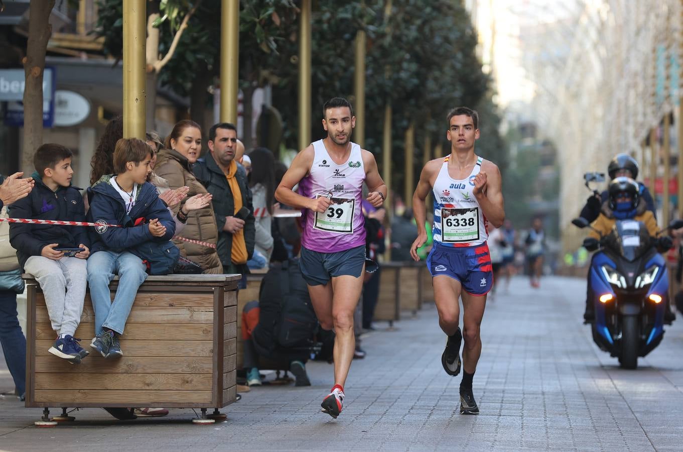 Fotos: la espectacular Media Maratón de Córdoba 2023
