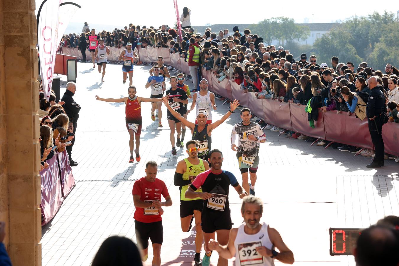 Fotos: la espectacular Media Maratón de Córdoba 2023