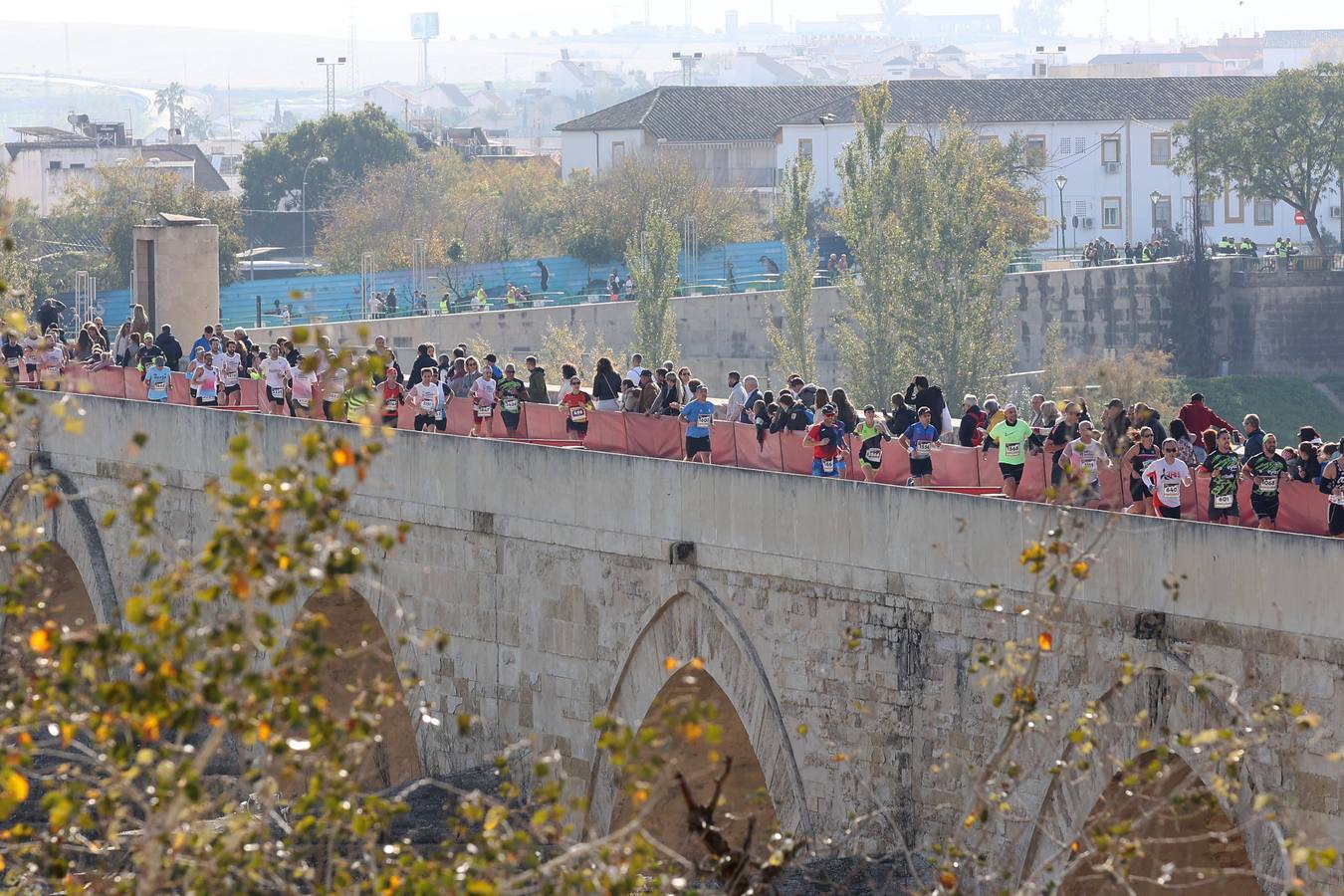 Fotos: la espectacular Media Maratón de Córdoba 2023