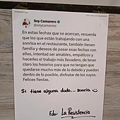 El origen del inspirador cartel colgado en los bares españoles para Navidad