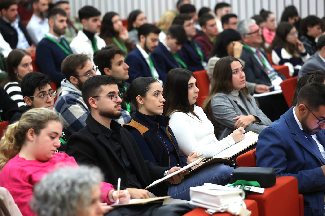 Fotos: comerciantes de toda Andalucía debaten en Córdoba su futuro
