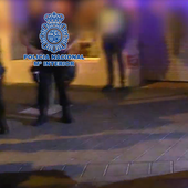 Infierno en un prostíbulo de Benidorm: atan con bridas y golpean con bates de béisbol a empleados y clientes