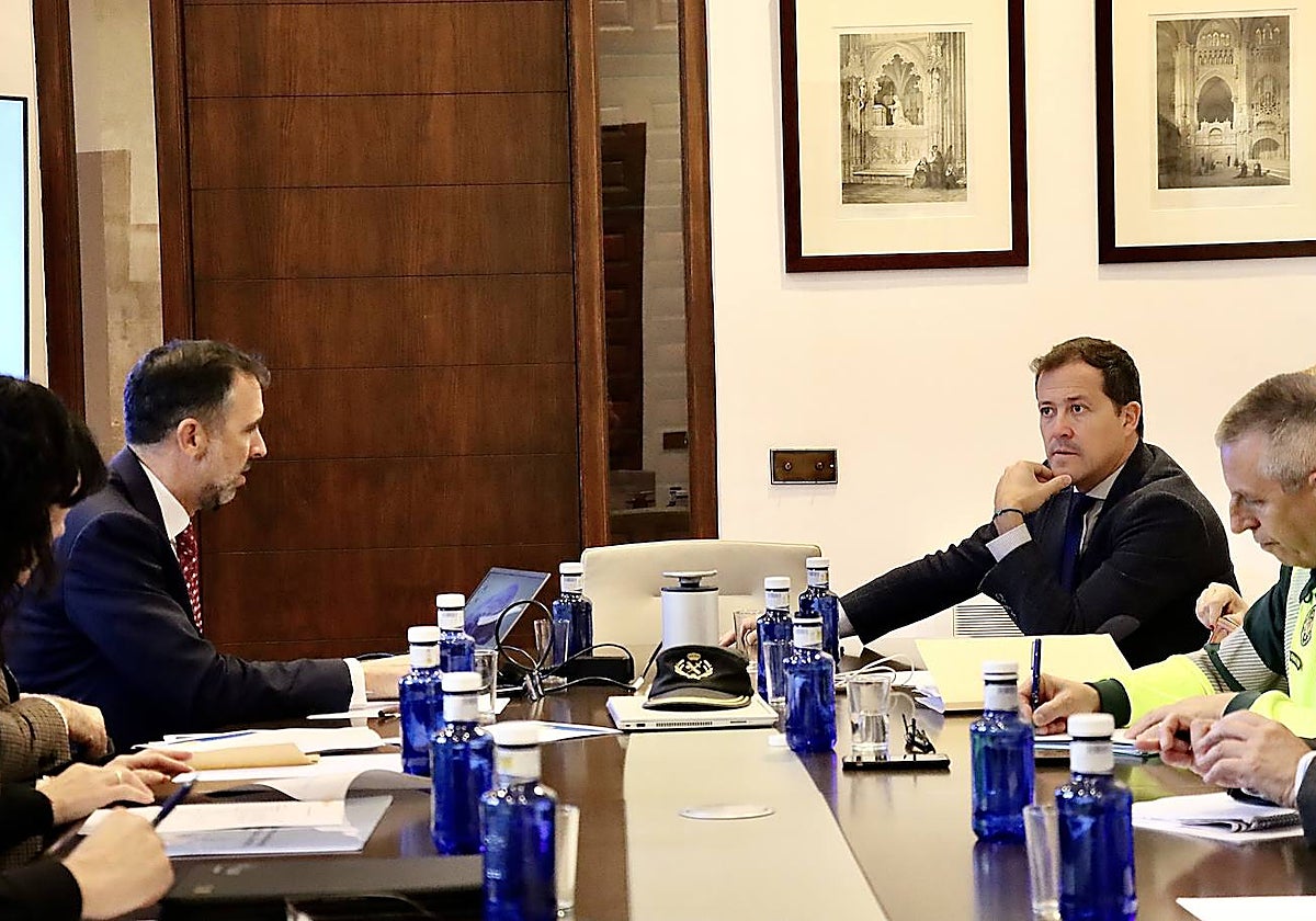 Velázquez reunido con miembros de la DGT