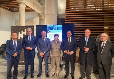 Adolfo Suárez y la Constitución, unidos para poner en valor ambos legados