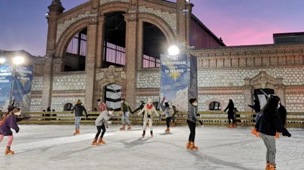 Pista de patinaje sobre hielo de Matadero